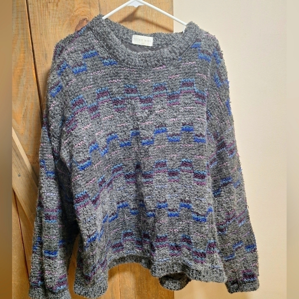 An Allen Wah mens long sleeve mohair, lambs wool, chenille blend sweater in XL